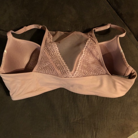 VS bra - Picture 3 of 5